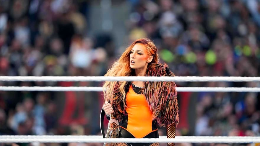 Becky Lynch Retains WWE Women’s Intercontinental Championship at Evolution 2