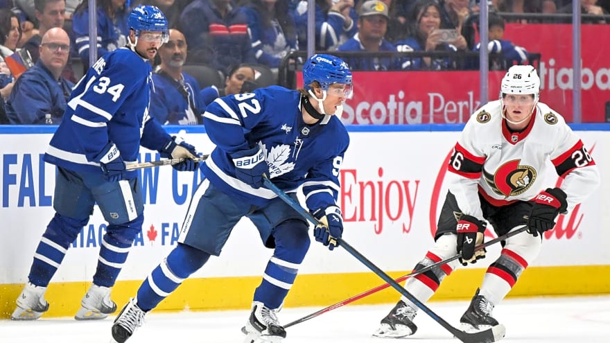 Maple Leafs’ Gavin McKenna records 1st NHL point vs. Predators
