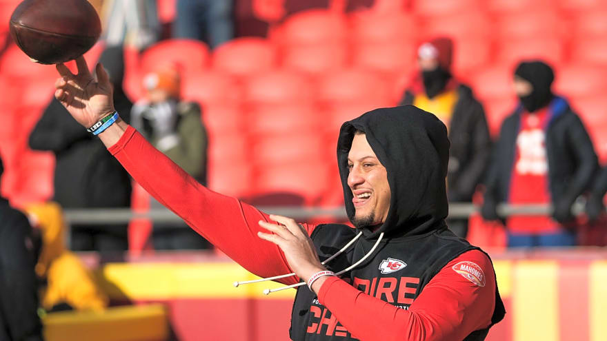 Chiefs’ $7.7M Cap Trick Frees Roster Space While Mahomes Quietly Skips 11-on-11 Drills