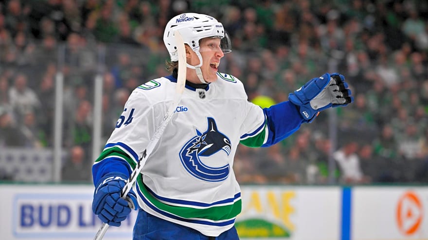 2026 World Championship recap: All four Canucks players in action as Aatu Räty scores for Finland