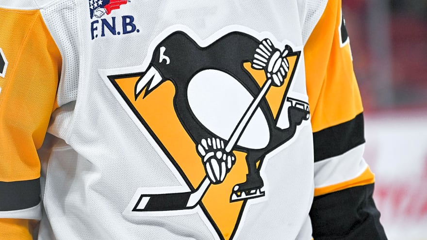 Penguins Sign Gabriel D’Aigle To Entry-Level Deal