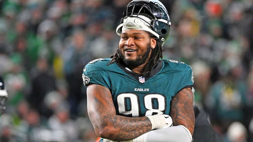 The Philadelphia Eagles should consider following a surprising NFL blueprint to escape their increasingly difficult situation