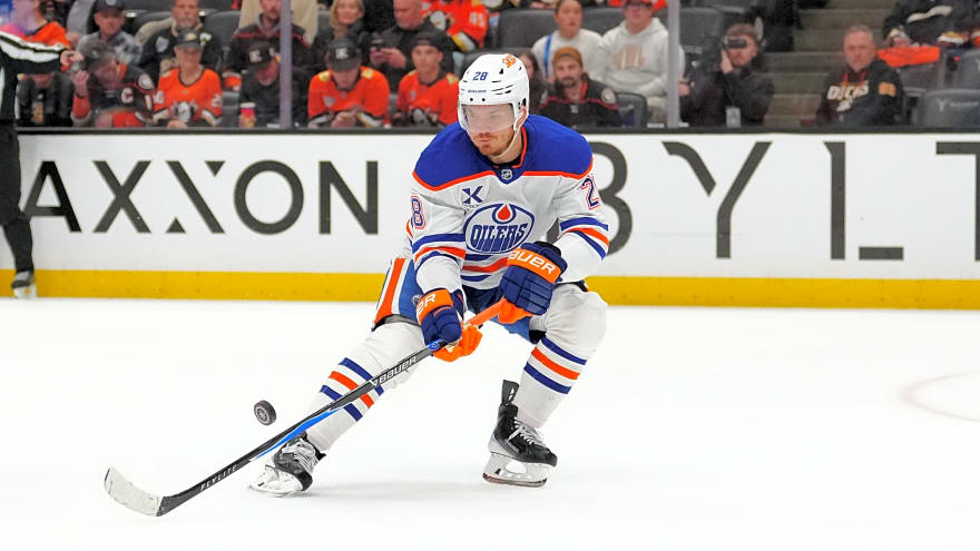 Is Jack Roslovic Doomed? If Free Agency Fails Again, A Surprise Awaits with Oilers
