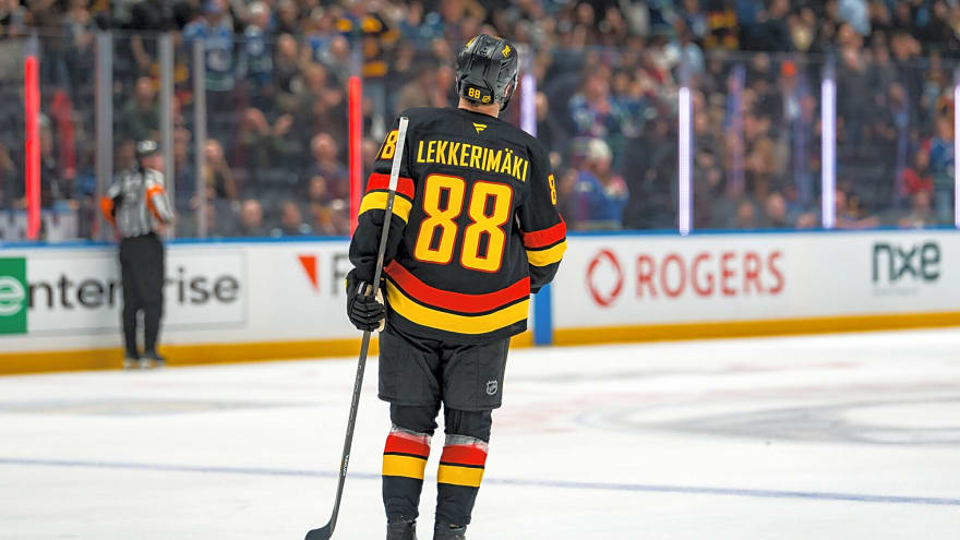 3 Canucks Stars of the Week: Jonathan Lekkerimäki a bright spot amid losing streak