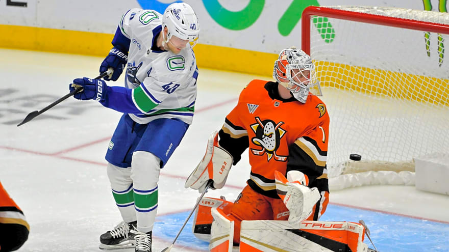 Scenes from morning skate: Tolopilo starts, Bains returns to lineup for Canucks vs. Ducks