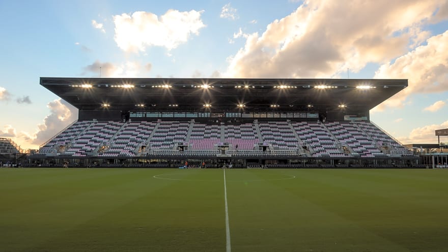 Liverpool 'keeping an eye' on 26-year-old star who has been on Tottenham radar