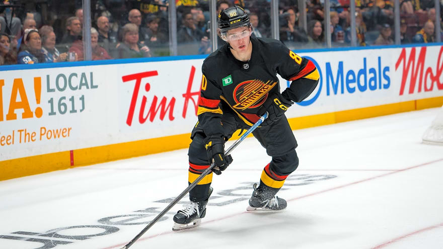 With the 2027 Draft full of centres, Canucks should once again aim for multiple firsts