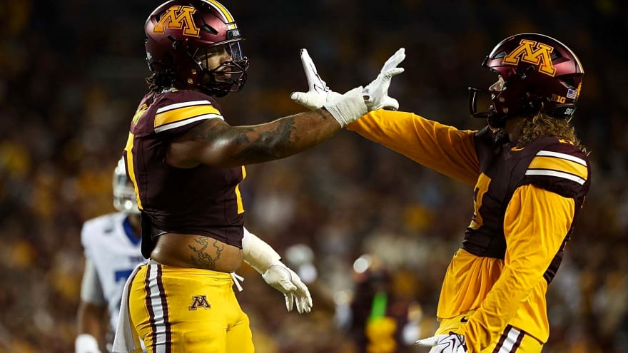 Los Angeles Chargers completely overhaul their defense and offensive line during latest 7-round 2027 NFL mock draft