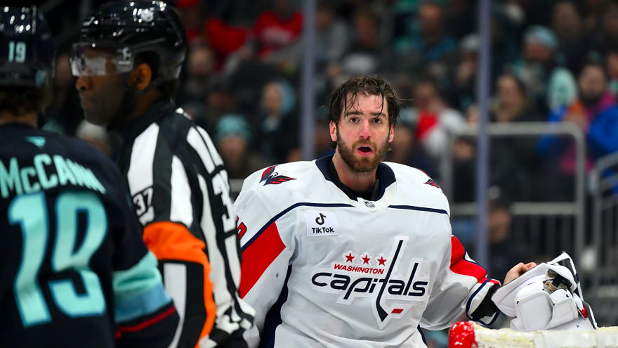 Capitals’ Logan Thompson out day-to-day with upper-body injury