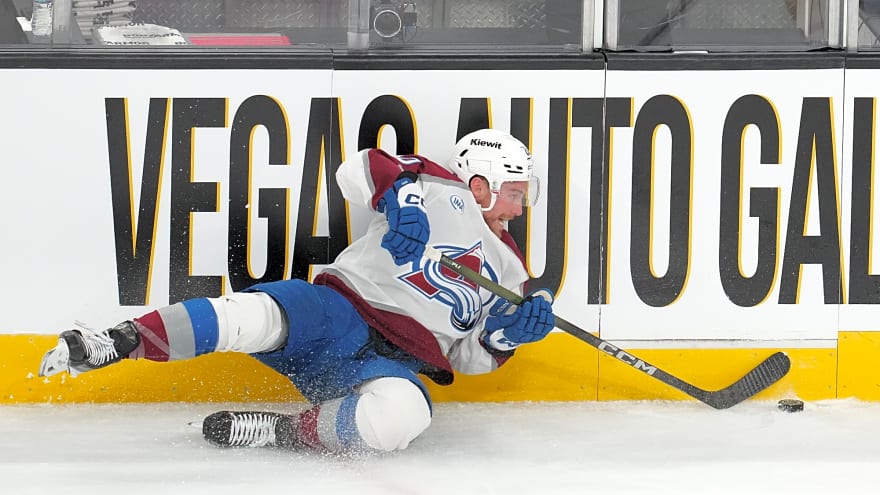 Nashville Predators Acquire Ross Colton from Colorado