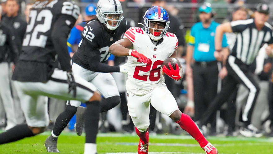 New York Giants Restructure Deal Of Veteran Running Back
