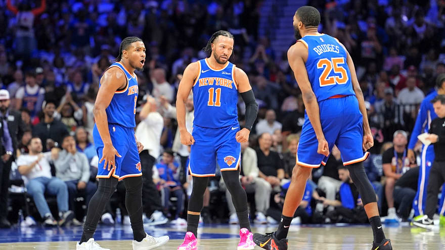Deuces, Philly! Knicks find motherlode, finish Sixers sweep (Highlights)