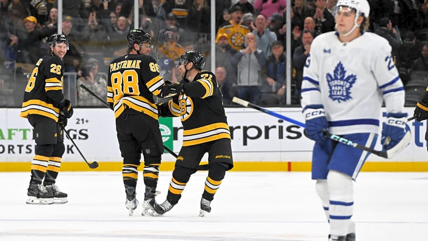 4 takeaways from Leafs-Bruins: Matthews exits game, Stolarz pulled from 2nd consecutive start