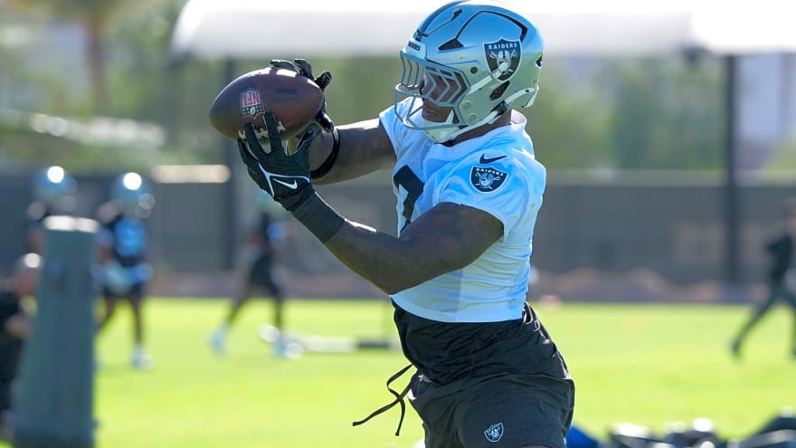 An NFC assistant coach didn’t hold back on the Las Vegas Raiders signing linebacker Quay Walker