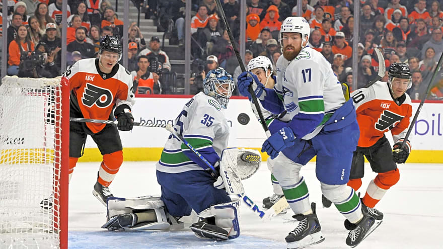  Canucks close out road trip with 5-2 loss to Tocchet’s Flyers