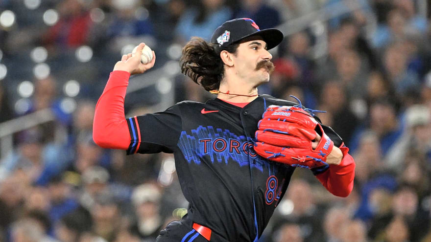 Blue Jays: Roster decisions loom with the return of Dylan Cease and Max Scherzer