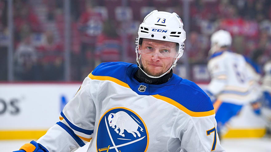 Sabres sign Zach Metsa to one-year contract extension