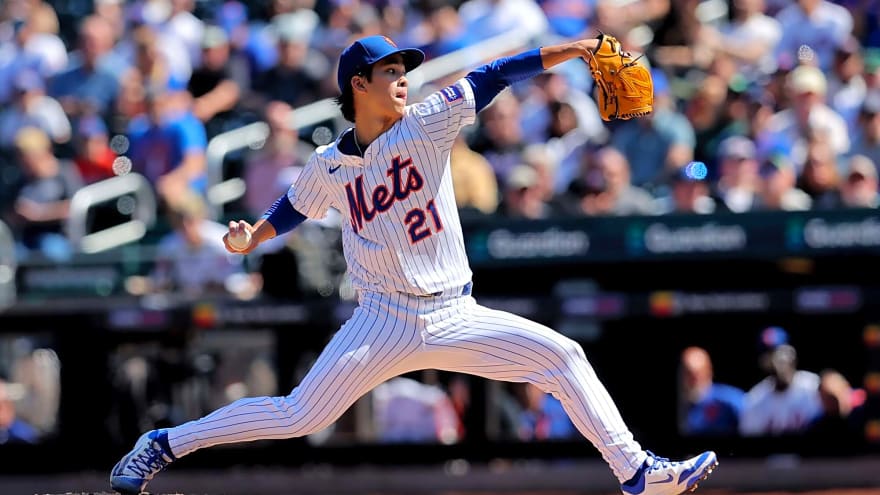 The key to a breakout: Mets’ young star Jonah Tong is working to add a new pitch to his arsenal