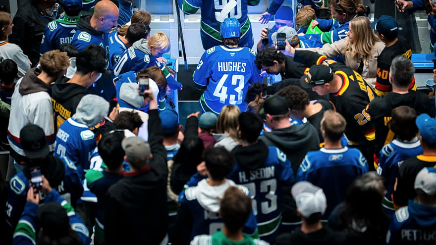  Hughes trade rips away one of the few joys Canucks had left these days