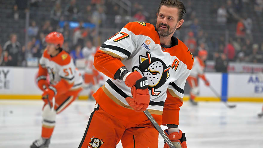 Ducks’ Frank Vatrano To Miss Six Weeks