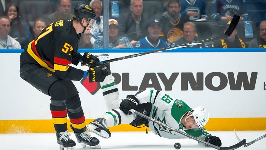 Tyler Myers solidifies Stars blueline for playoff run
