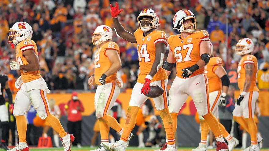 Buccaneers score a huge win thanks to the Myles Garrett trade and they didn’t even have to do anything to get it