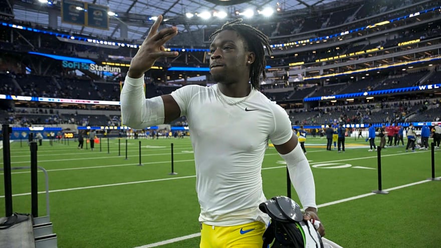 Under the radar Dallas Cowboys player may have hidden advantage in free for all position battle ahead of OTAs