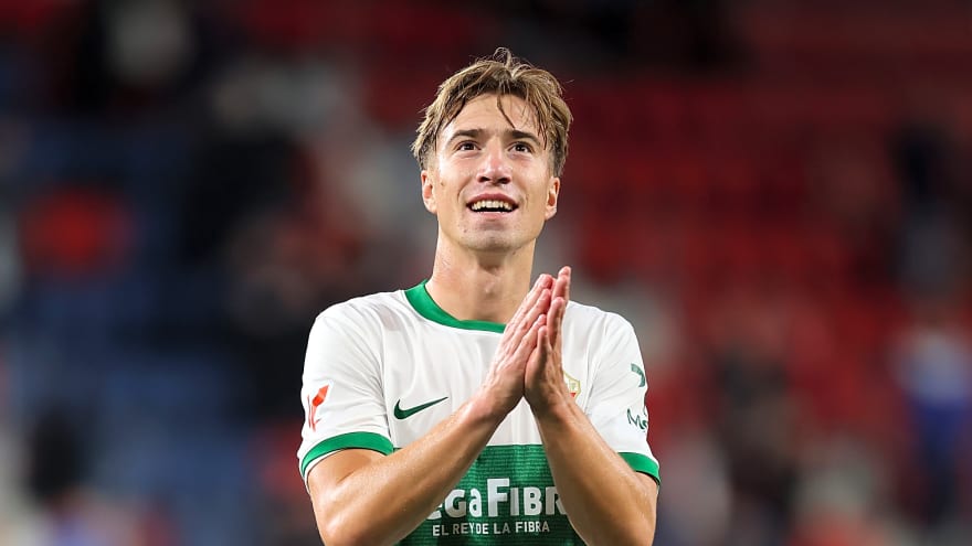 Report: Man United hoping to sign 24-year-old 'silent leader' from La Liga club