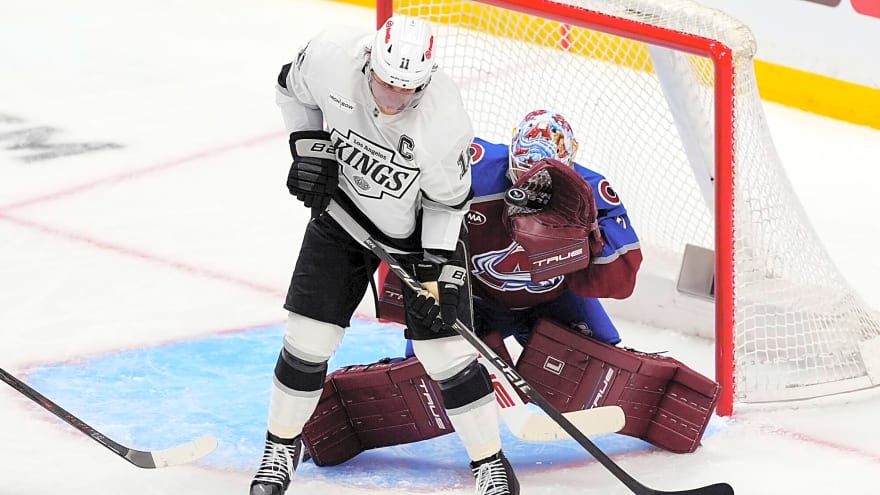 How can the Kings pull off a win against Avs?