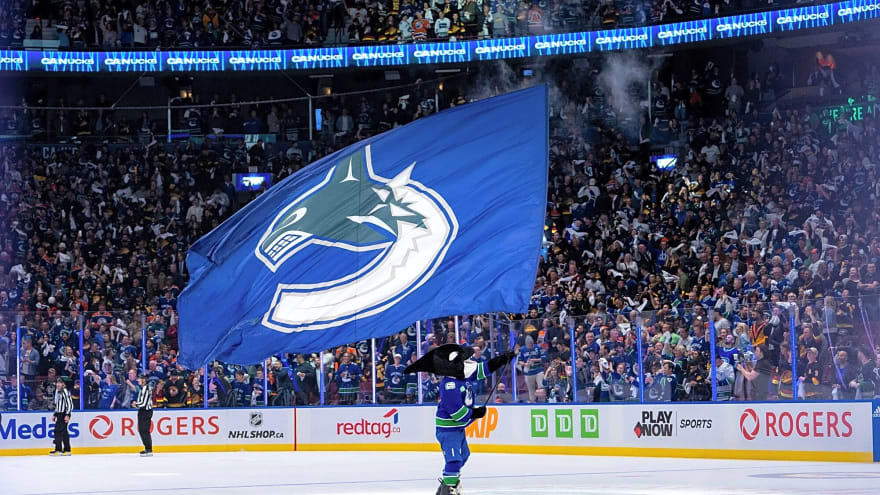 NHL prospect experts praise Canucks’ hire of Daren Hermiston