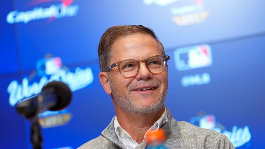 Blue Jays extend skipper John Schneider and general manager Ross Atkins