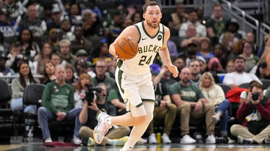 Milwaukee Trades Pat Connaughton to Charlotte for Vasilije Micić