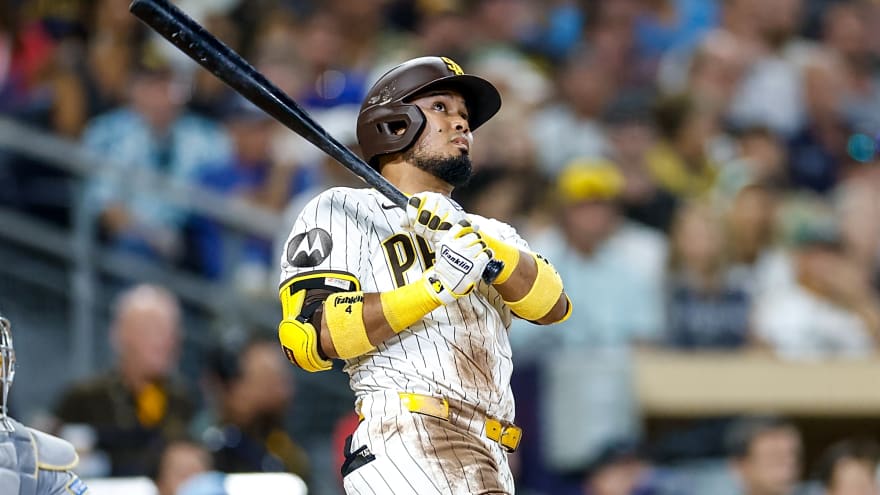 San Francisco Giants Sign Luis Arraez to One-Year Deal