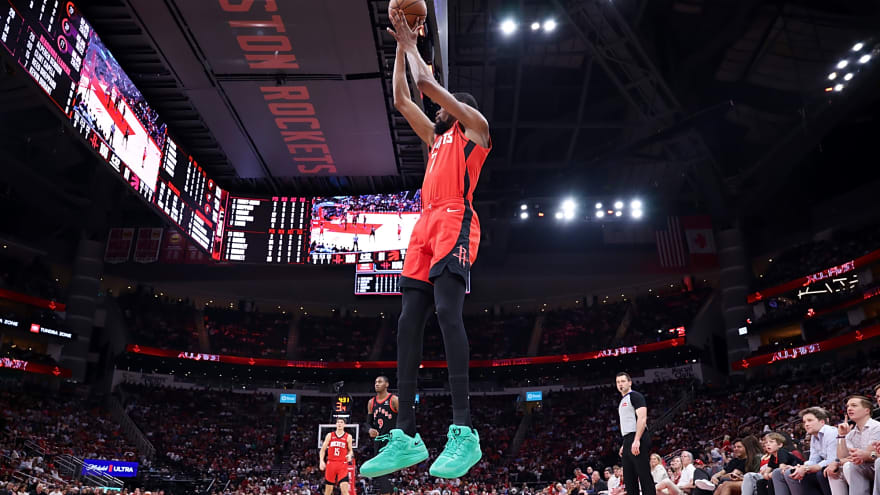 Houston Rockets Beat Toronto Raptors As Kevin Durant Turns Back the Clock