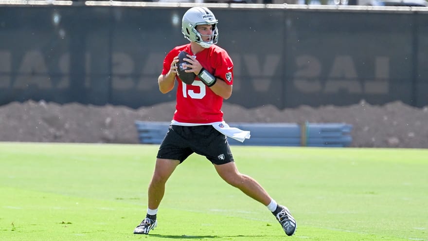 Mendoza gets first-team chance after Raiders discipline