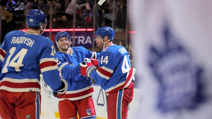 Instant Reaction: Maple Leafs enter deadline all but dead in the water with sixth straight loss