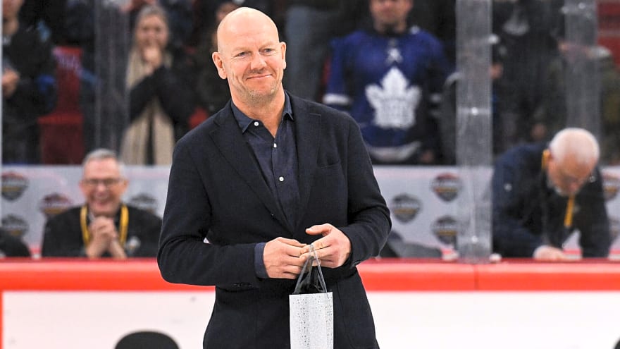 Maple Leafs elect for high-risk, high-reward option in hiring franchise legend Mats Sundin