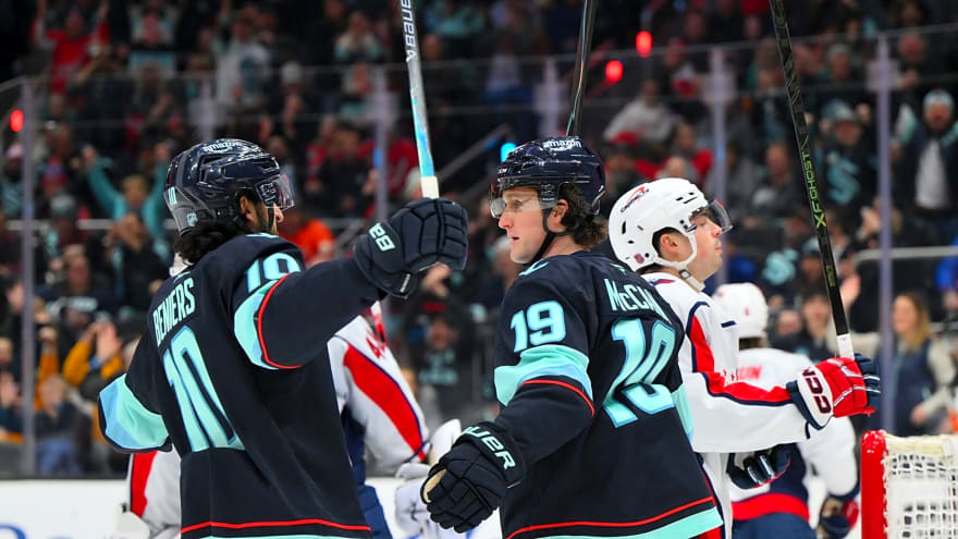 Kraken offer free hats to season ticket holders who tossed them before McCann hat trick overturned