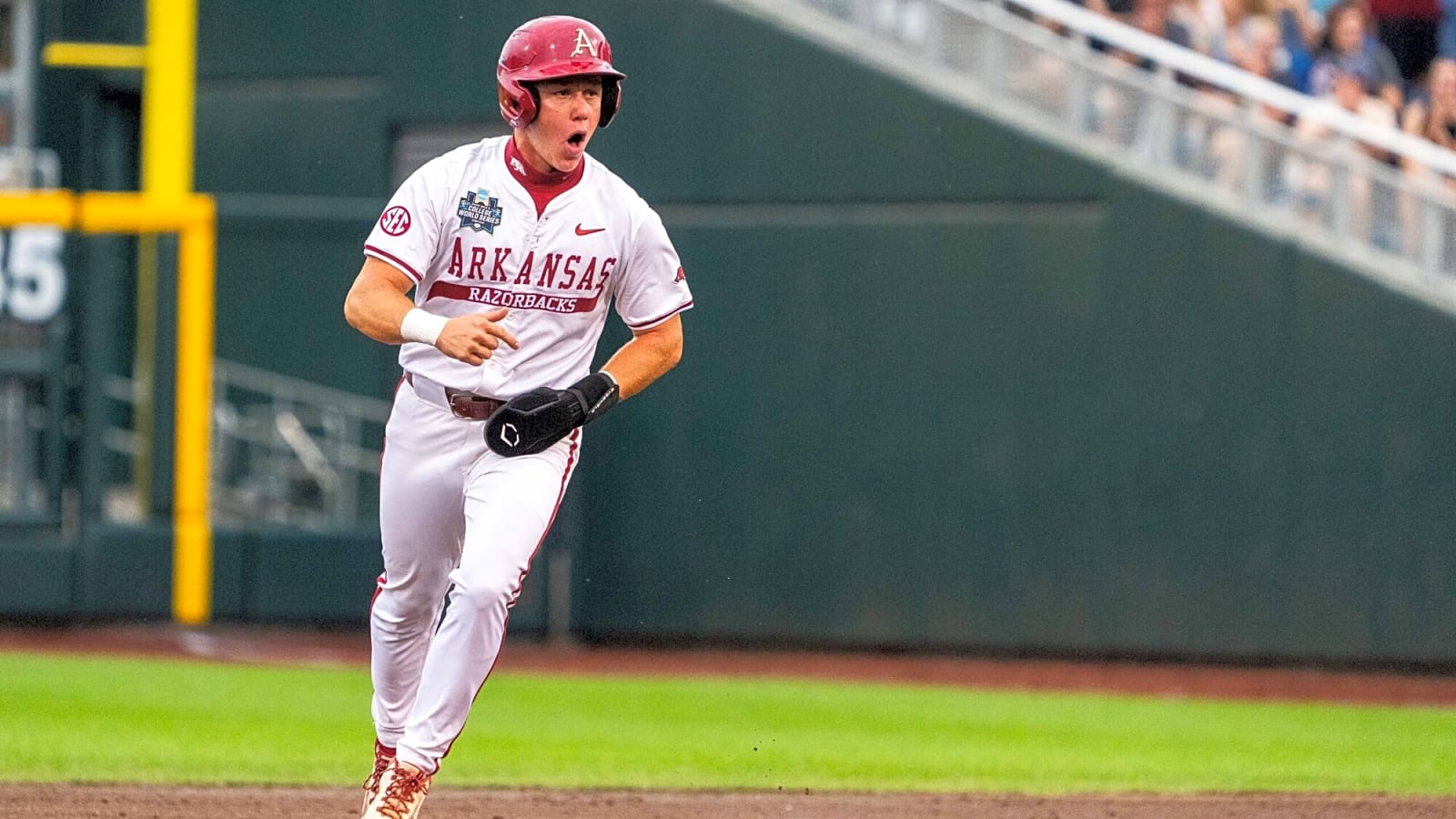 2025 MLB Draft – Canadian Watchlist: Charles Davalan