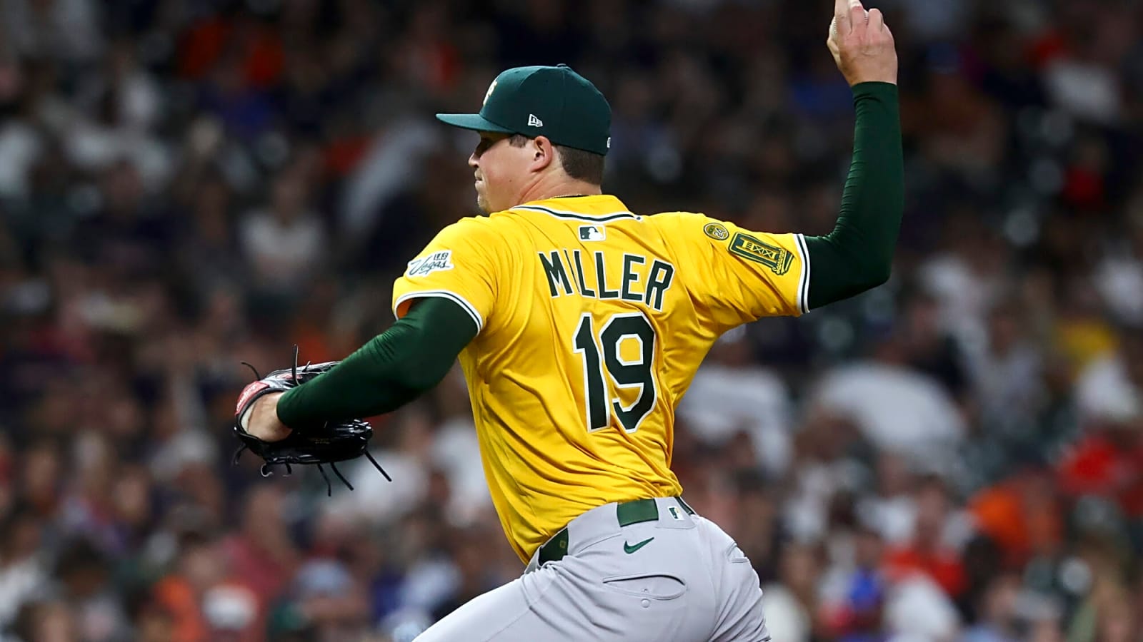 Athletics trade Mason Miller to Padres for Leo De Vries