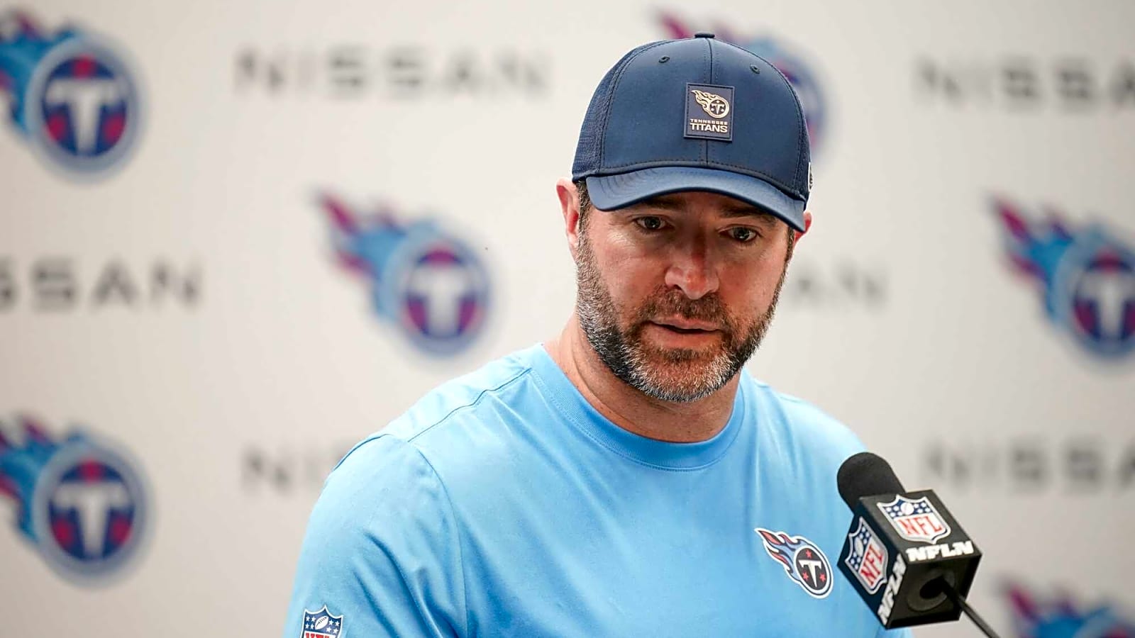 Titans HC Callahan demotes himself amid rough start to season