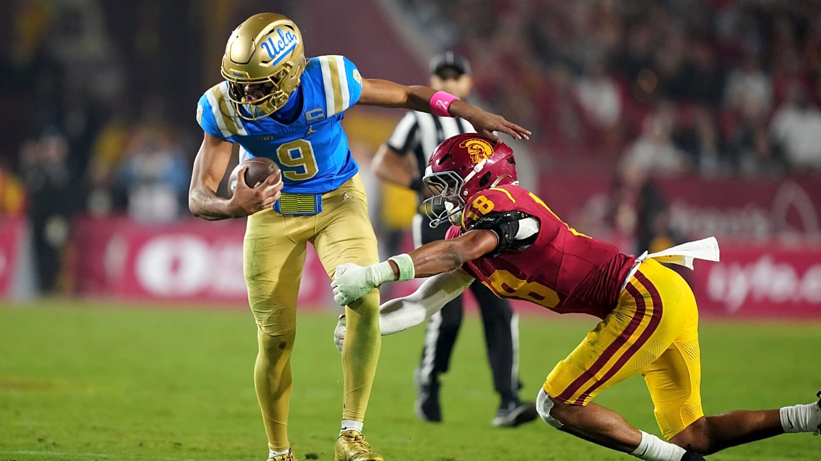 Bengals Sign Tallest LB In Their History For Free After All 32 Teams Pass On Him