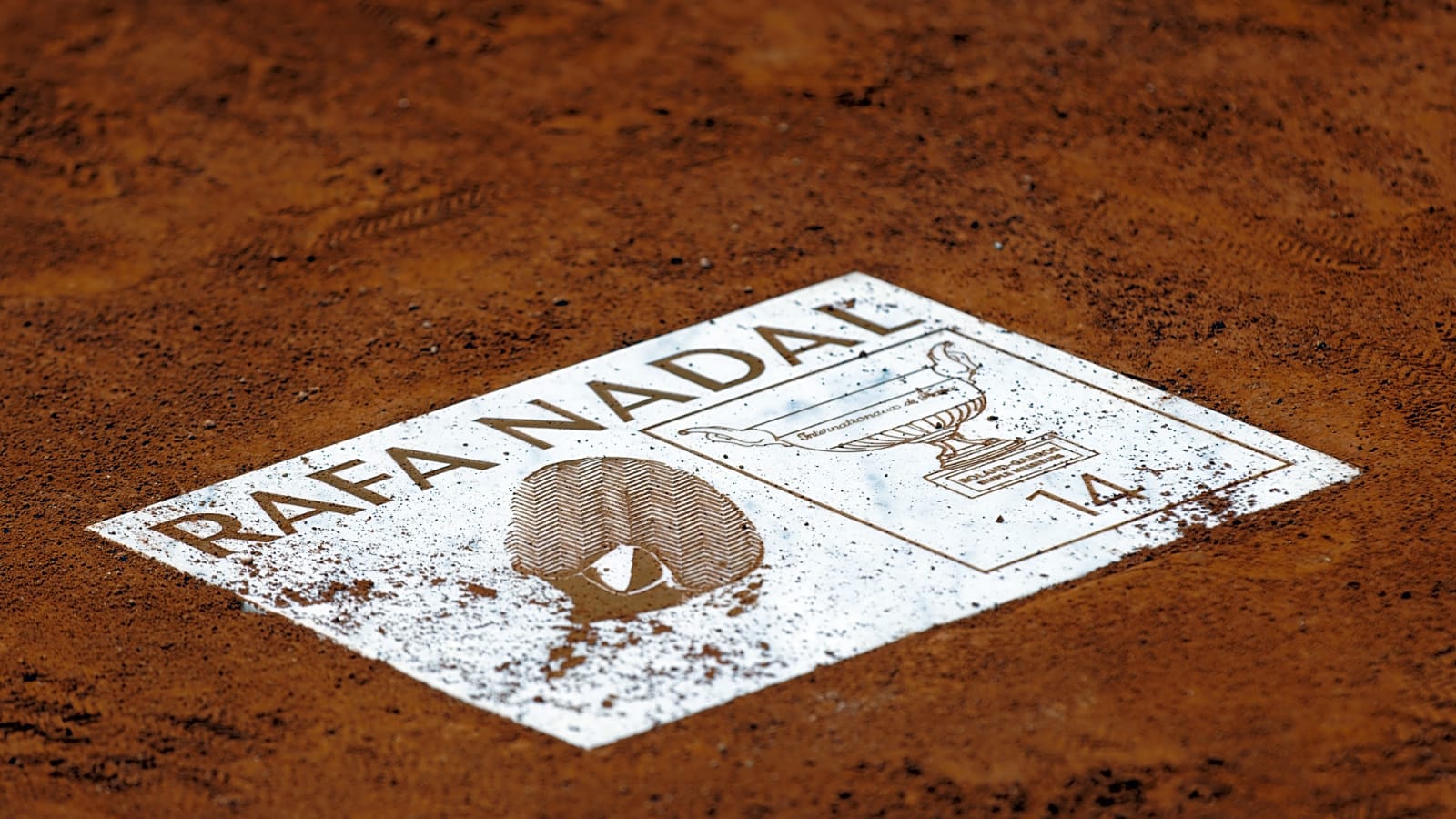'That plaque will remain there forever': Roger Federer praises Rafael Nadal&#39;s 'incredible' Roland Garros farewell