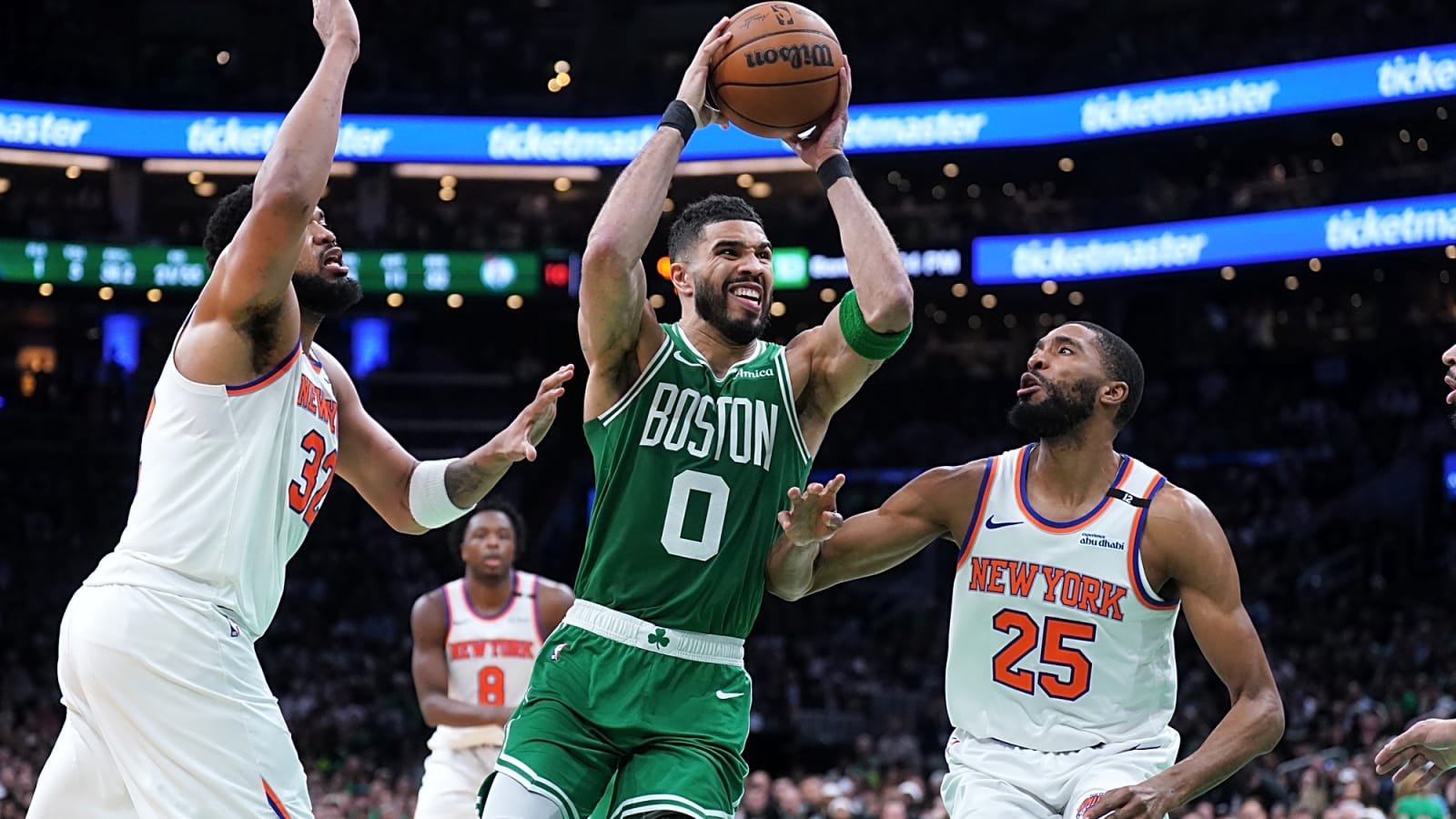 Jayson Tatum Issues Reminder to Celtics Locker Room Amid Unexpected Health Update