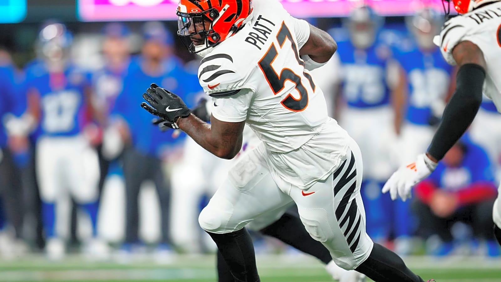 Jets could upgrade defense with hard-hitting free-agent linebacker