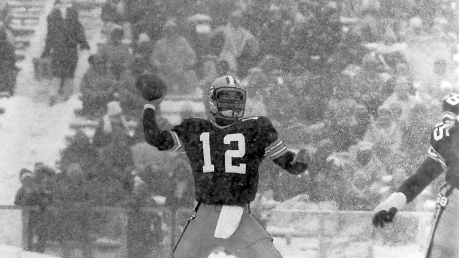 1983 Shootout: Lynn Dickey Leads the Packers Past the Brown in Must-Win Thriller
