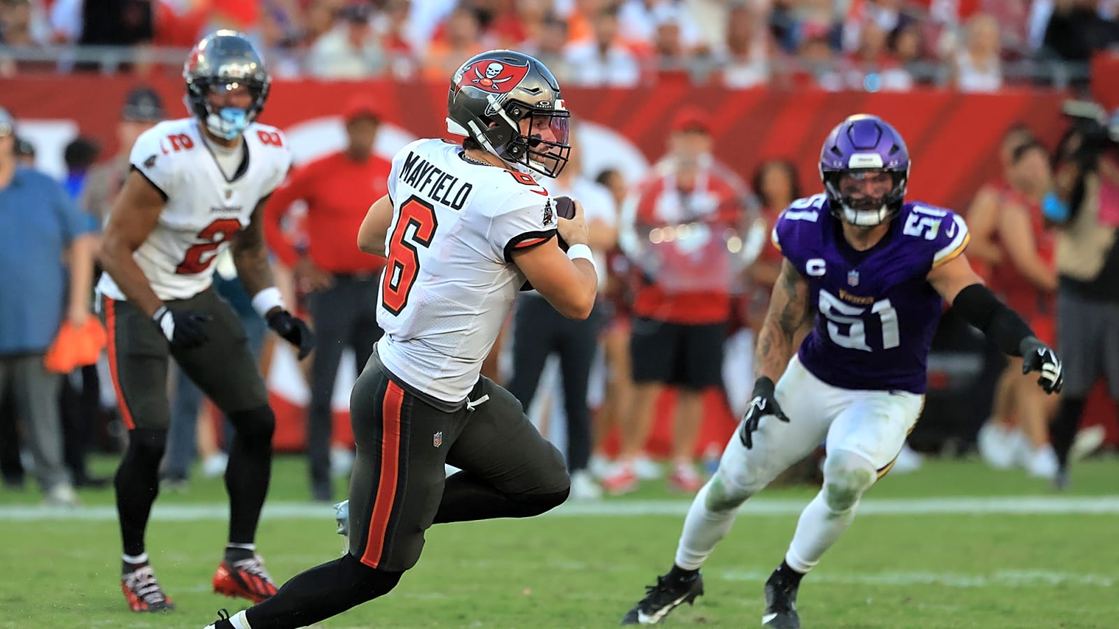 NFC Notes: Baker Mayfield, Tershawn Wharton, Buccaneers, Panthers