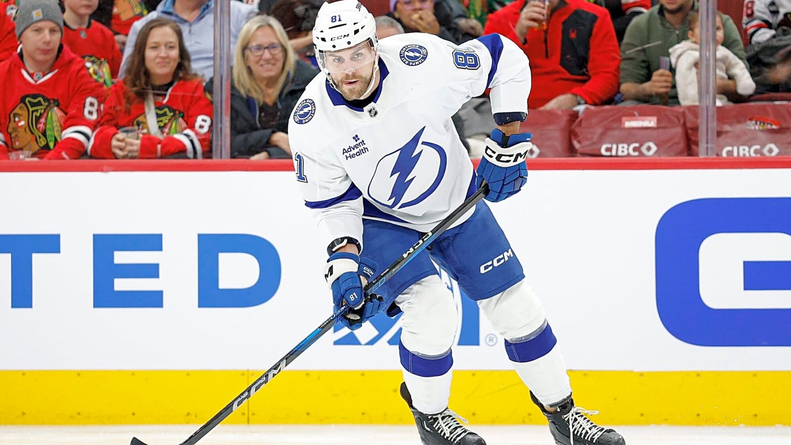 Lightning’s Erik Cernak leaves game against Blue Jackets