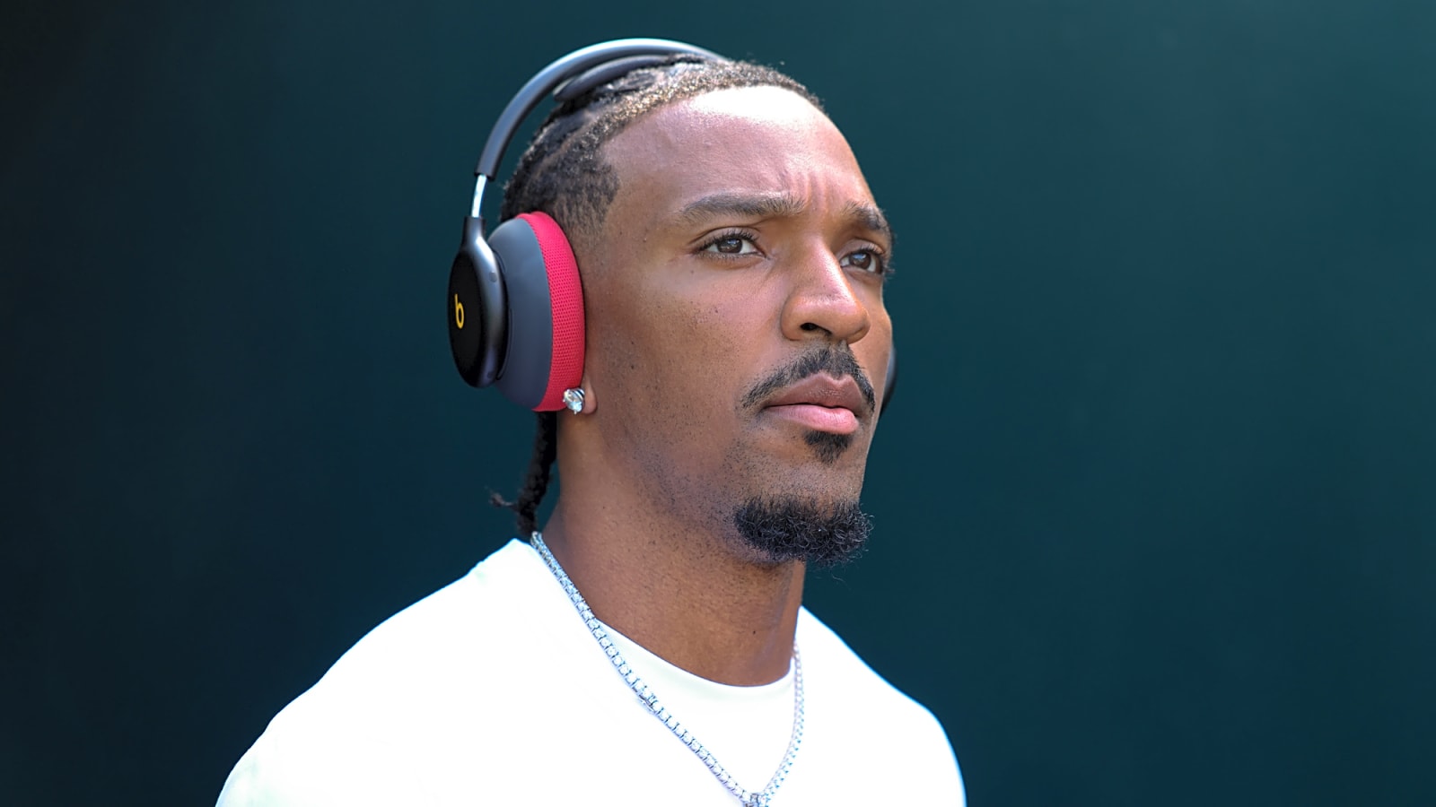 Jayden Daniels costs Commanders a win with baffling mistake