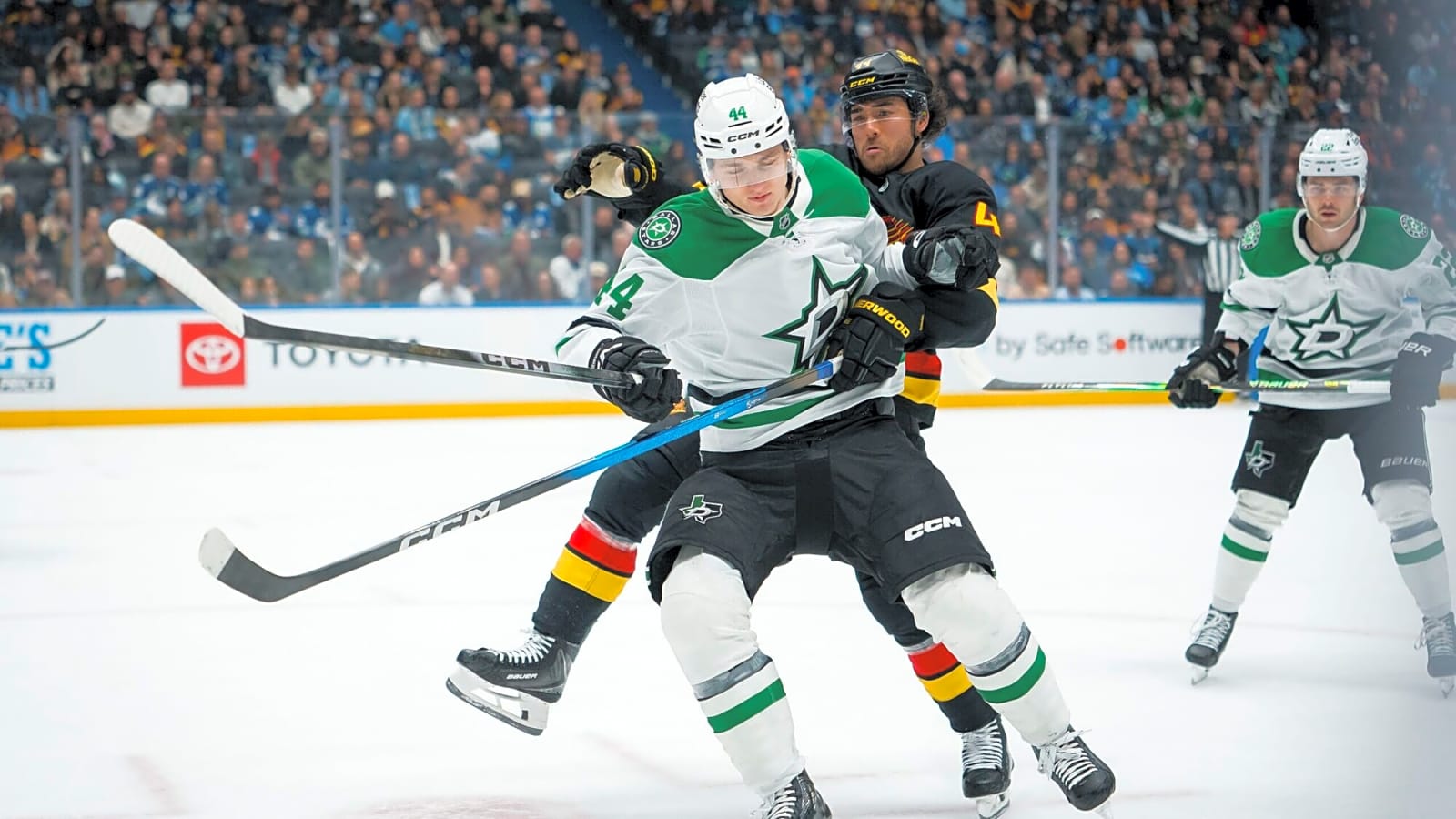 Devils sign defenseman Vladislav Kolyachonok to one-year contract